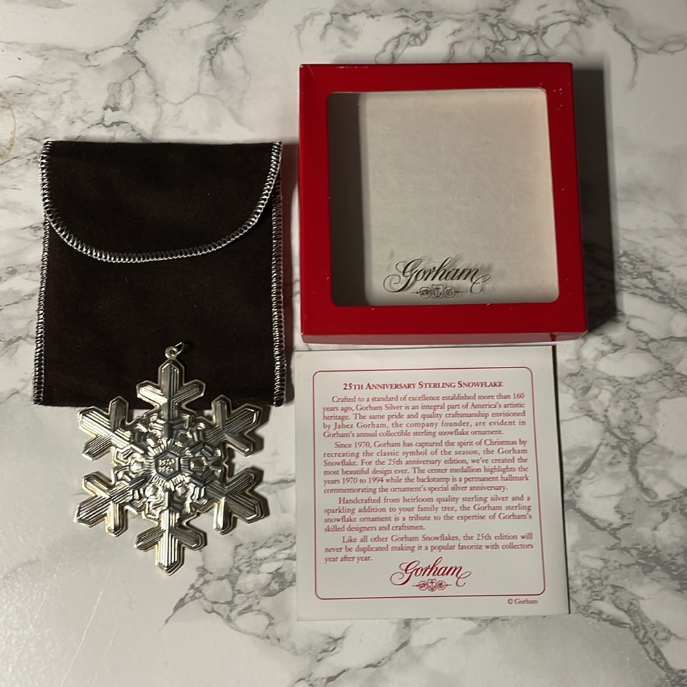 Vintage 1994 25th Anniversary Annual Gorham Sterling Snowflake Ornament - Picture 2 of 6